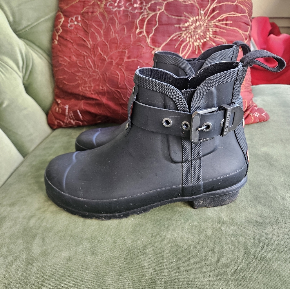 Short Hunter Buckle Boots Sz 7